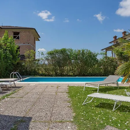 Maria Casa de Férias Calendasco